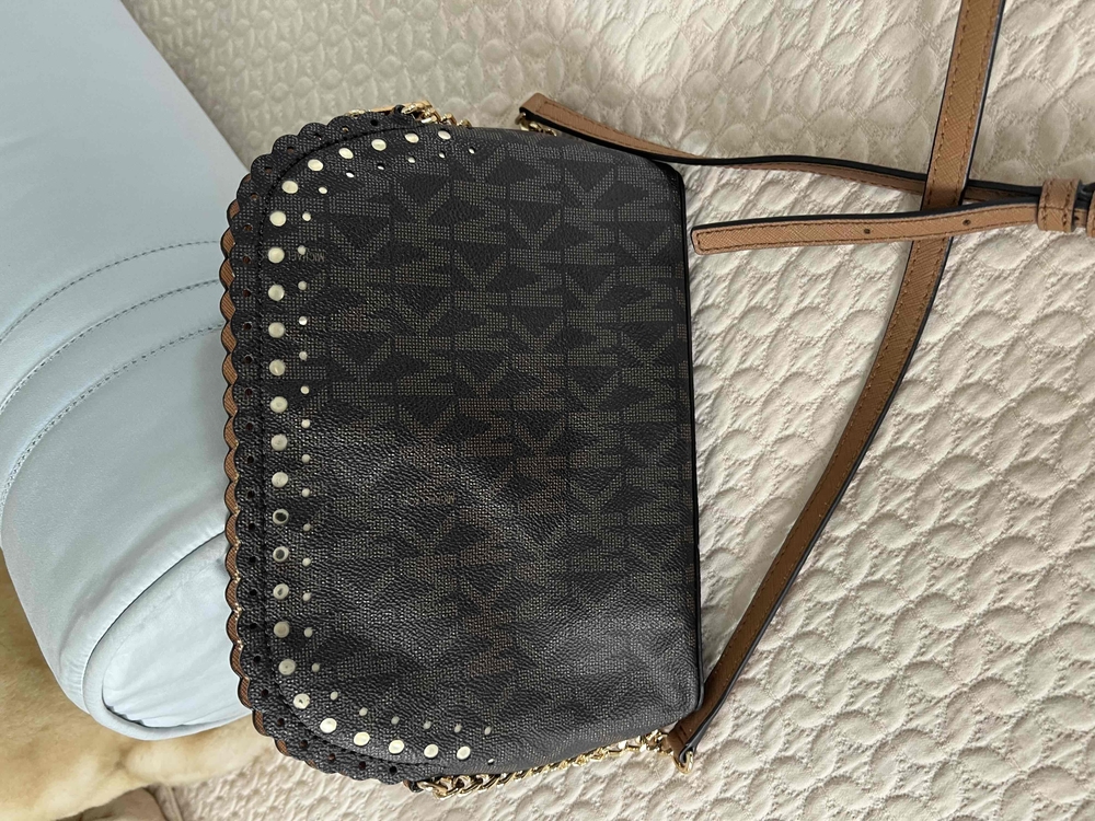 Michael Kors Black Bag Crossbody Cindy Logo Scalloped Perforated Dom